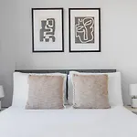 Dumbo 1Br W Gym Roof Nr Timeout Building Nyc-958