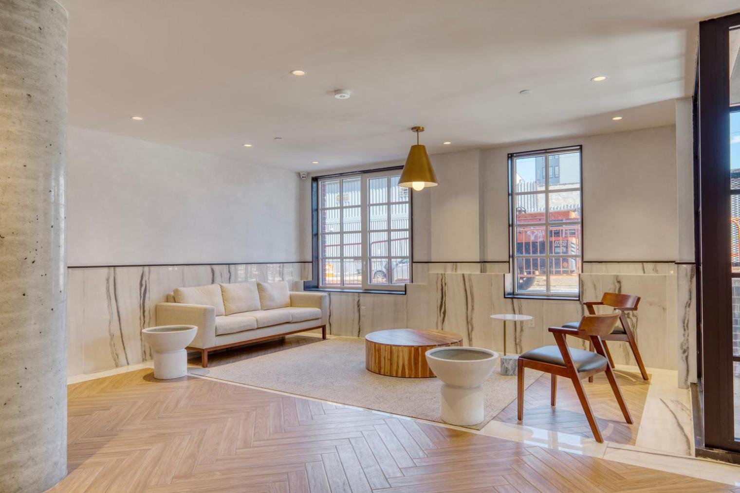 Dumbo 1br W Gym Roof Nr Timeout Building Nyc-958 Apartment