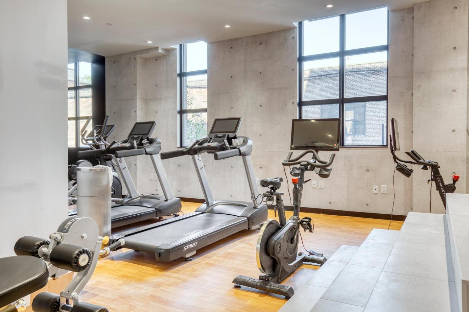 Dumbo 1br W Gym Roof Nr Timeout Building Nyc-958